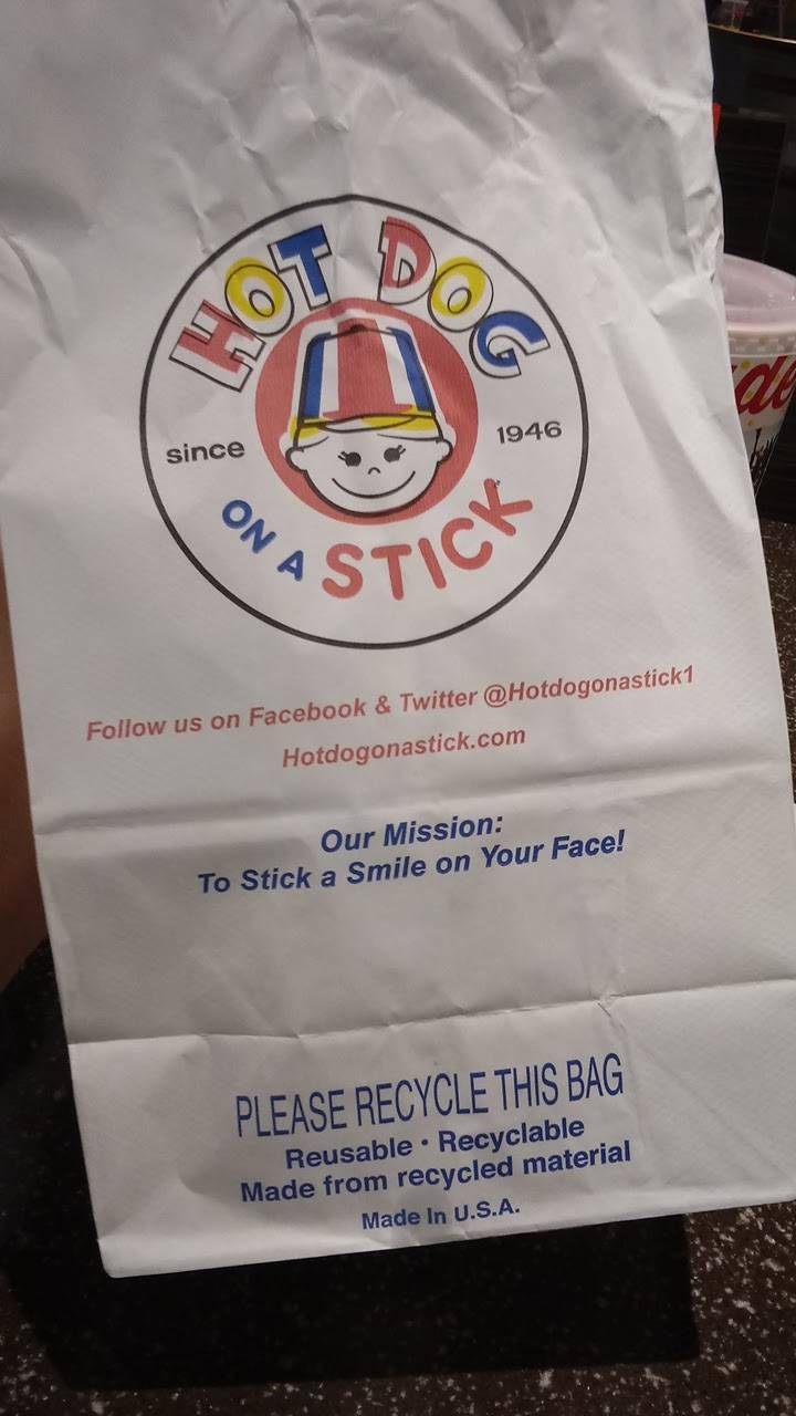 Hot Dog on a Stick | restaurant | 40820 Winchester Rd, Temecula, CA 92591, USA | 9512960549 OR +1 951-296-0549