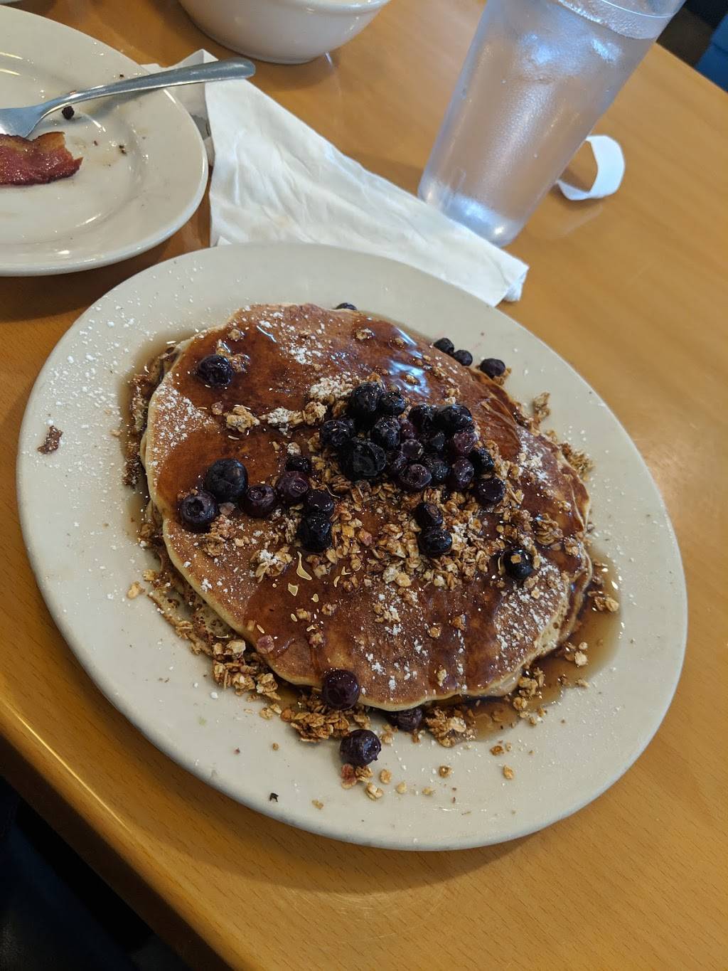 Wild Goats Fresh & Funky Fine Dining | cafe | 319 W Main St, Kent, OH 44240, USA | 3306772326 OR +1 330-677-2326