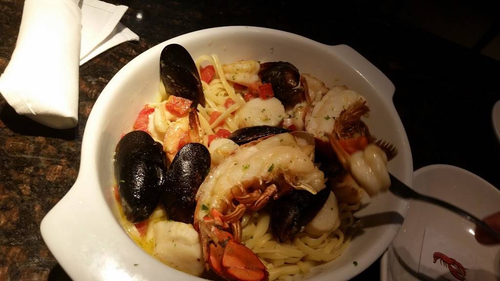 Red Lobster | restaurant | 979 N 400 W, Layton, UT 84041, USA | 8015463522 OR +1 801-546-3522