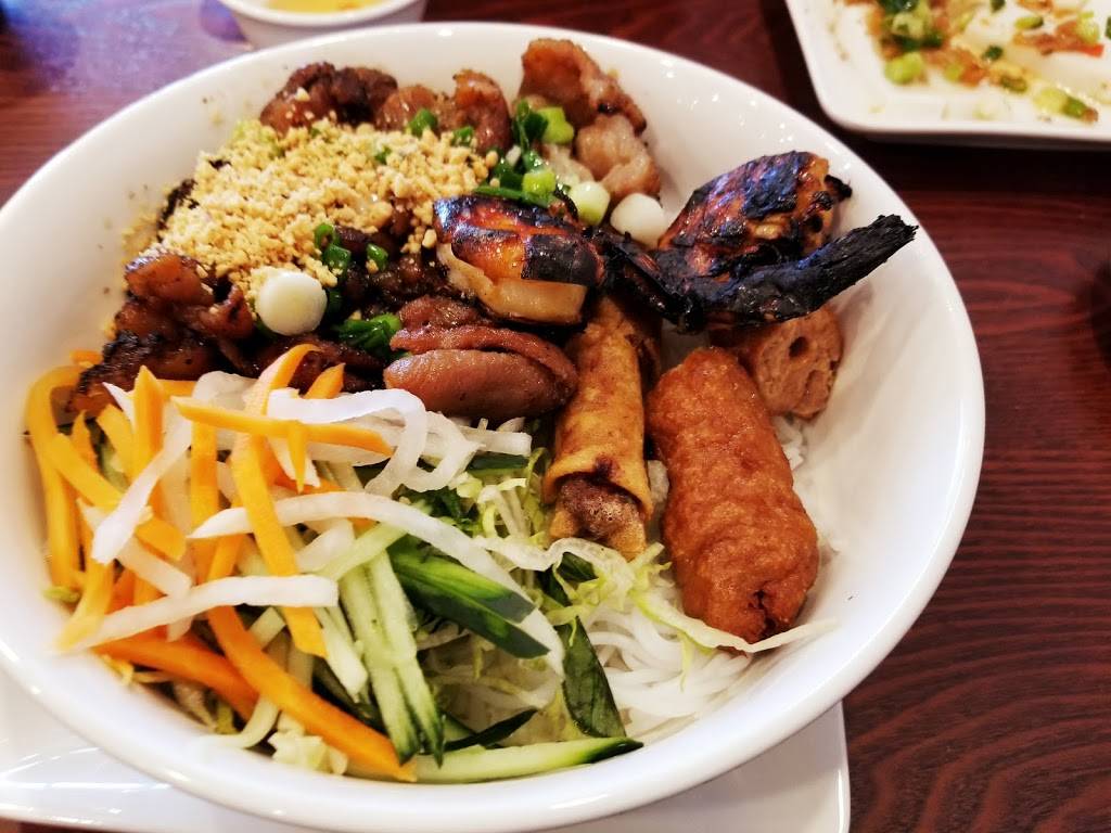 Pho One Vietnamese Restaurant | restaurant | 181 South US-1, Metuchen, NJ 08840, USA | 7327103505 OR +1 732-710-3505