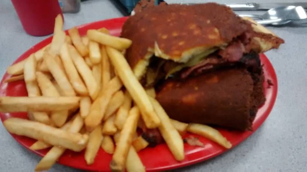 Pops Country Cafe | cafe | 2115 Florida Ave B, Hemet, CA 92544, USA | 9516582353 OR +1 951-658-2353