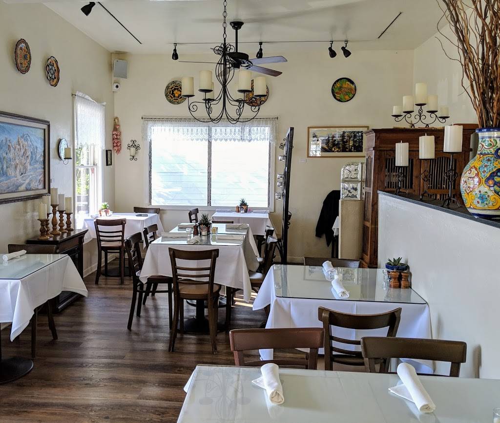 La Playa Azul Cafe | restaurant | 914 Santa Barbara St, Santa Barbara, CA 93101, USA | 8059662860 OR +1 805-966-2860