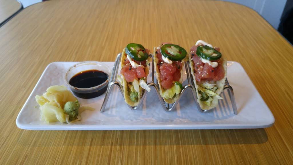 Sushi Shop | restaurant | 175 Bloor St E, Toronto, ON M4W 3R8, Canada | 4169210057 OR +1 416-921-0057