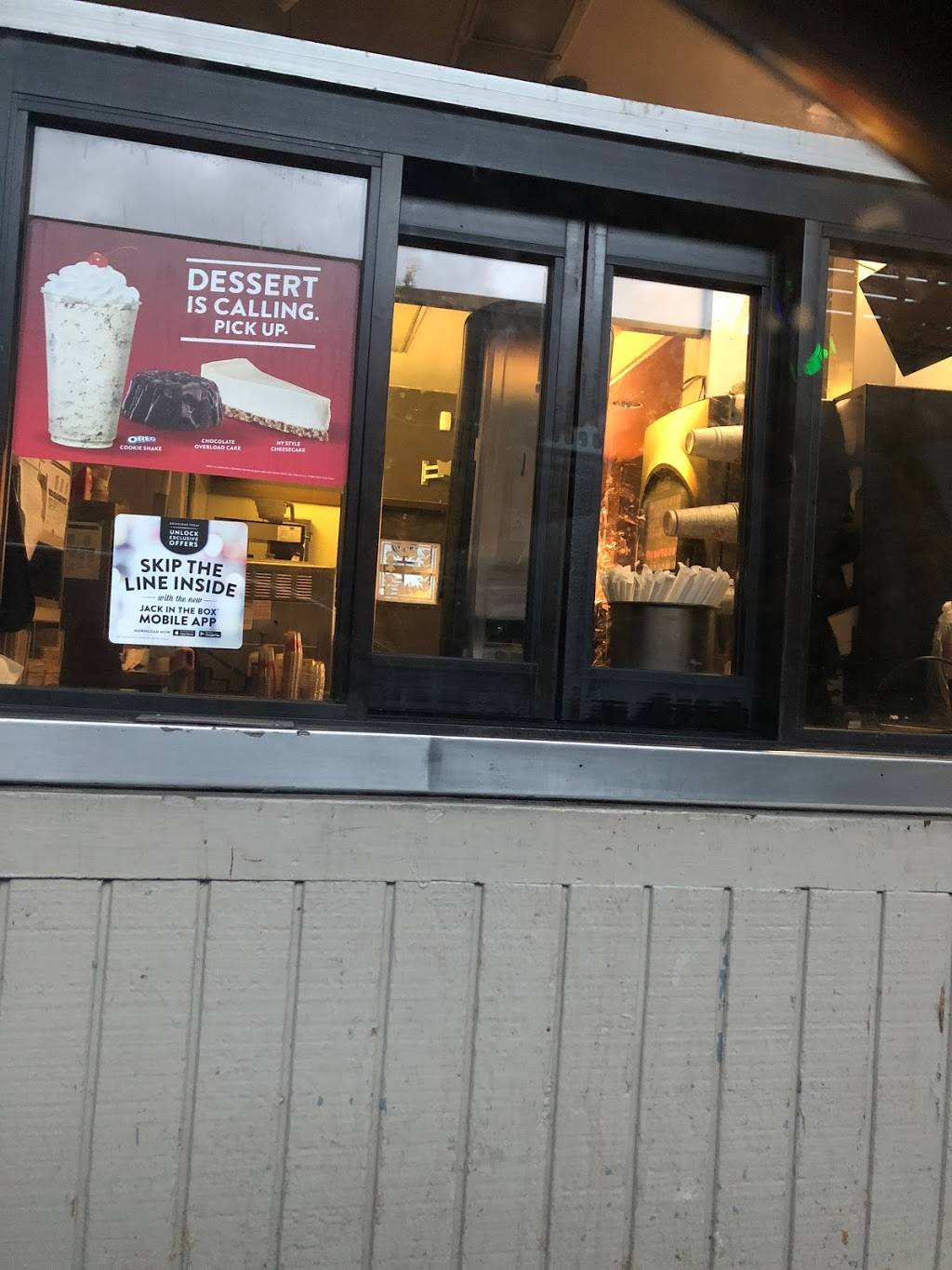 Jack in the Box | restaurant | 479 Rainier Ave S, Renton, WA 98055, USA | 4252261923 OR +1 425-226-1923