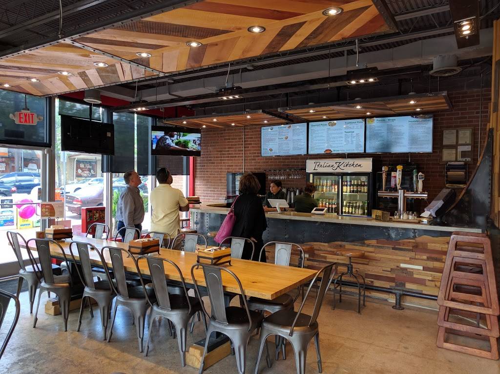 Italian Kitchen | restaurant | 4503, 8201 Fenton St, Silver Spring, MD 20910, USA | 3017208469 OR +1 301-720-8469