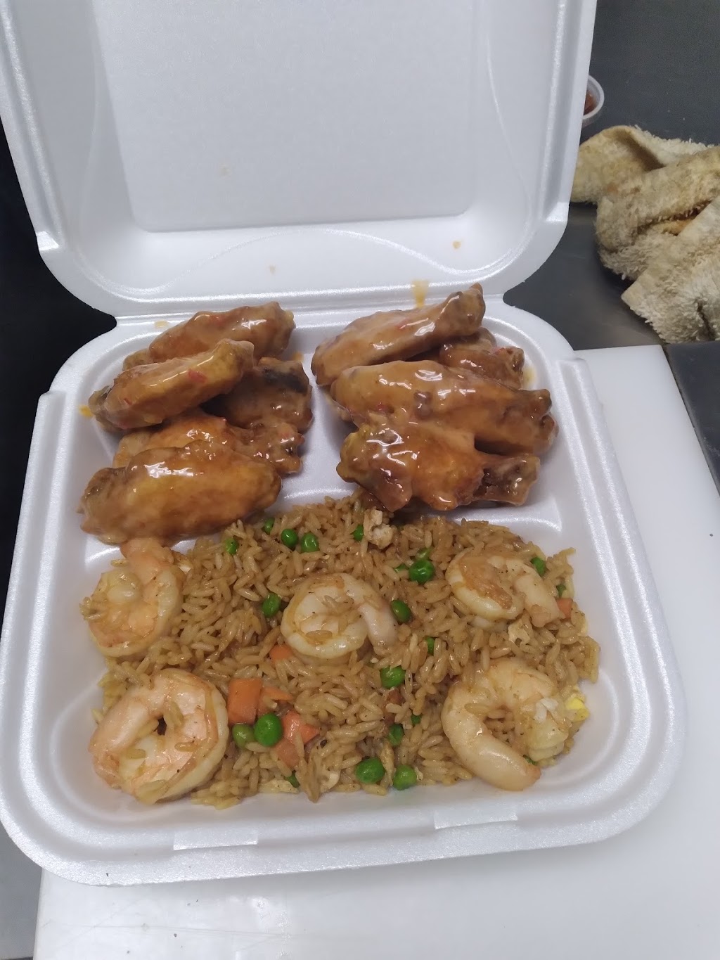 Jimmys Seafood And Kitchen | restaurant | 2305 Costarides St, Mobile, AL 36617, USA | 2513806130 OR +1 251-380-6130