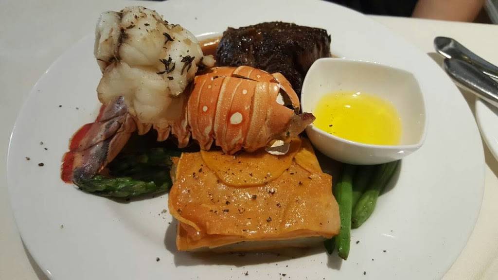 Chanterelle Bistro | restaurant | 33 Division St, Bowmanville, ON L1C 2Z3, Canada | 9056238772 OR +1 905-623-8772