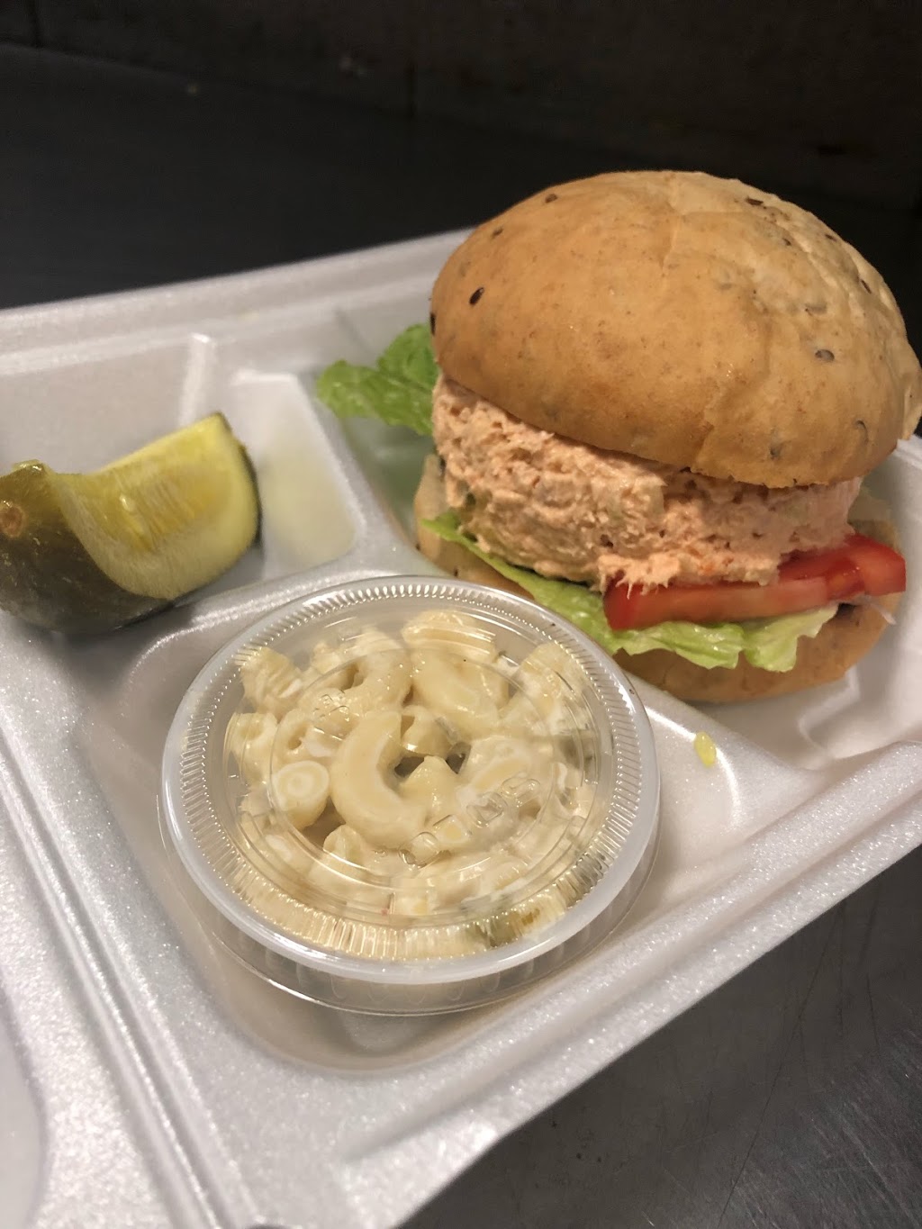 Zambettis Kitchen & Market | restaurant | 192 S Main St, New City, NY 10956, USA | 8456342553 OR +1 845-634-2553