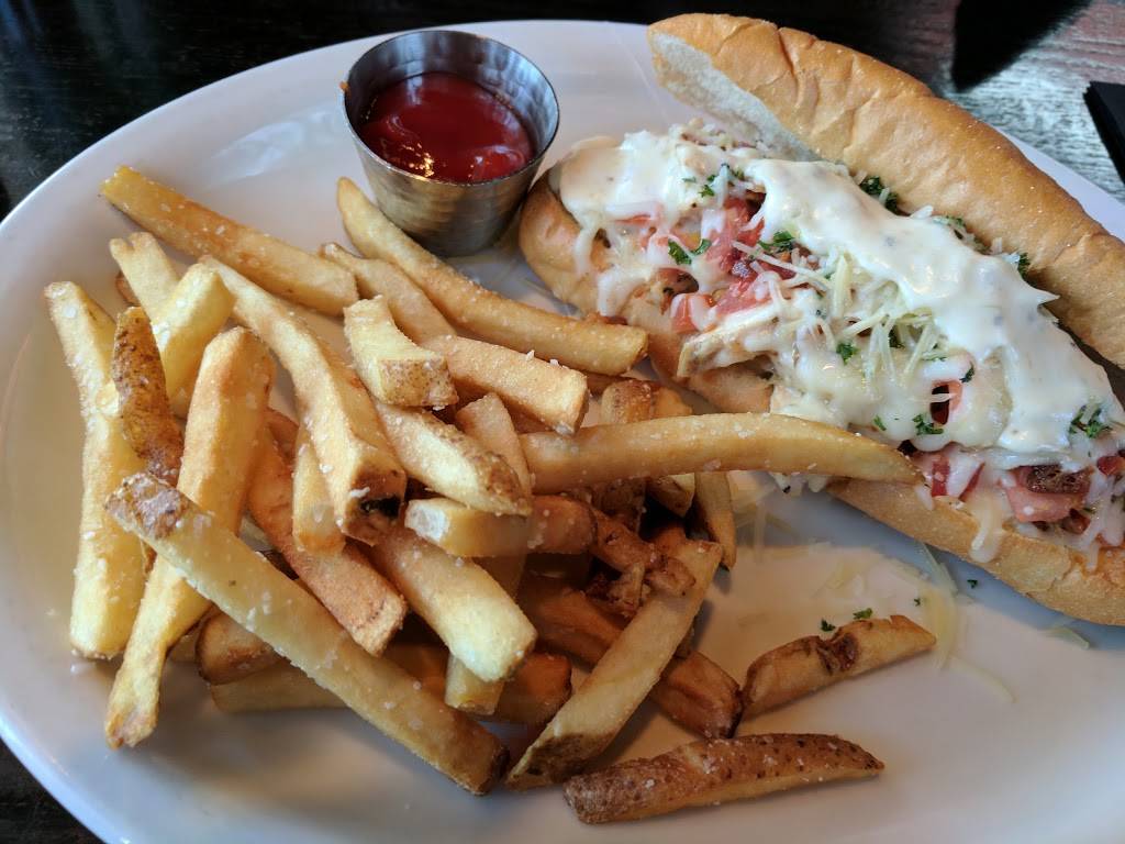 CAMPANELLAS BAR & GRILL | restaurant | 3580 Ulmerton Rd, Clearwater, FL 33762, USA | 7272569537 OR +1 727-256-9537