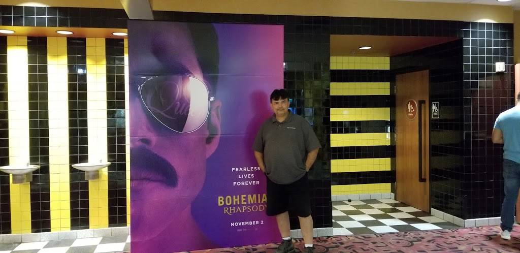 Cinemark Hollywood Movies 20 | meal takeaway | 2101 East, TX-8 Beltway, Pasadena, TX 77503, USA | 7134758180 OR +1 713-475-8180