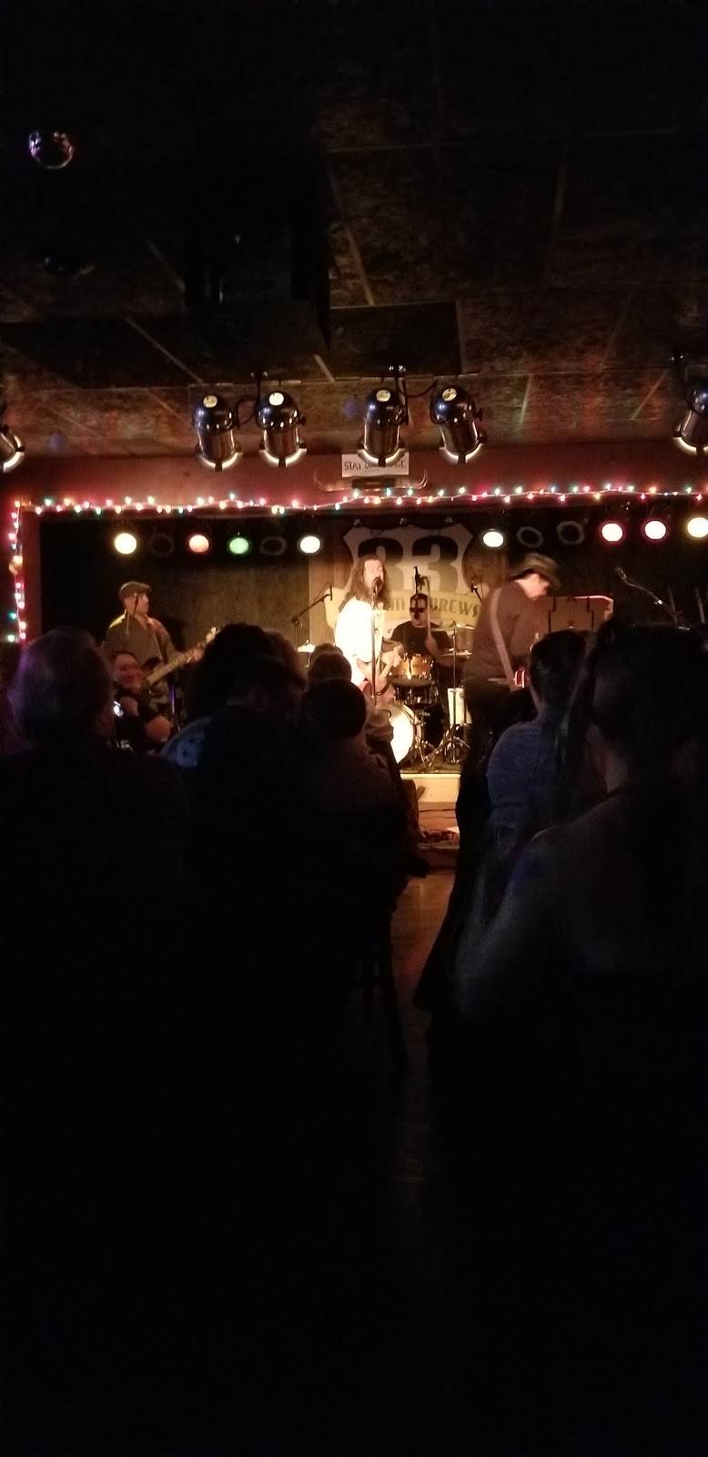 Route 33 Rhythm & Brews | restaurant | 9891 Co Rd 33A, Wapakoneta, OH 45895, USA | 8552515785 OR +1 855-251-5785