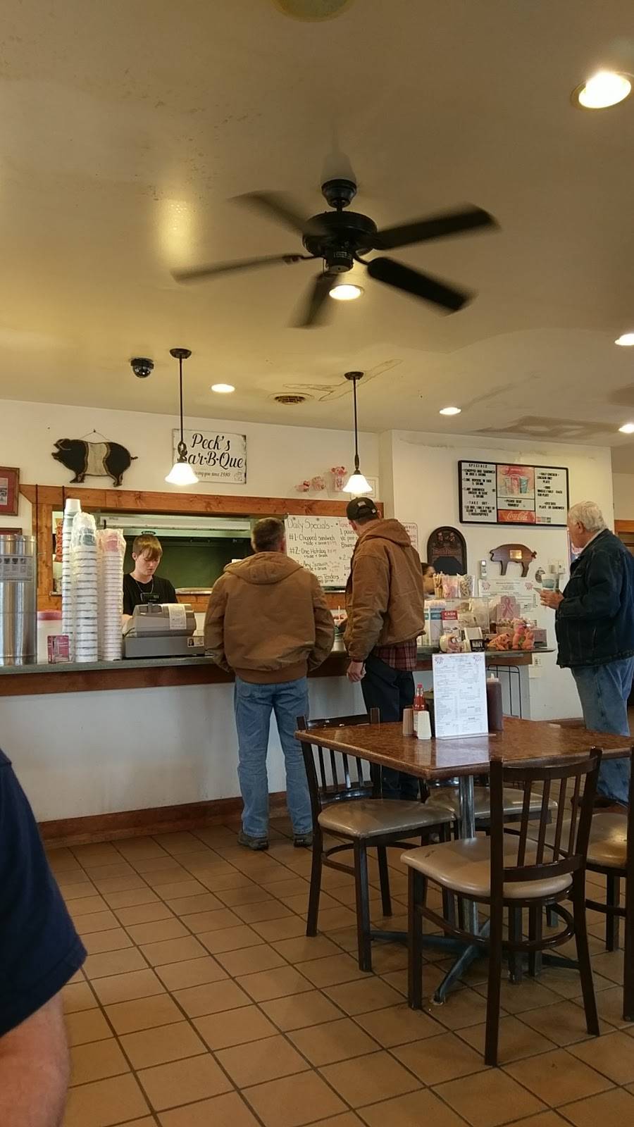 Pecks Bar B Que | restaurant | 477 Lee Jackson Hwy, Staunton, VA 24401, USA | 5408864647 OR +1 540-886-4647