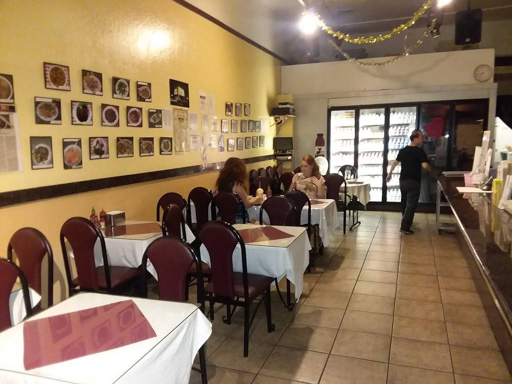 Broadway Market & Deli | restaurant | 5318, 128 Broadway St, Chico, CA 95928, USA | 5308998368 OR +1 530-899-8368