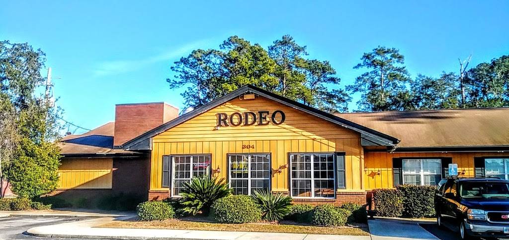 Rodeo Mexican Restaurant | restaurant | 304 W Oglethorpe Hwy, Hinesville, GA 31313, USA | 9128772040 OR +1 912-877-2040