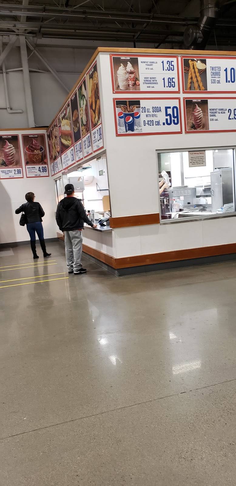 Costco Food Court | meal takeaway | 2955 N Tegner Rd, Turlock, CA 95380, USA | 2096565301 OR +1 209-656-5301