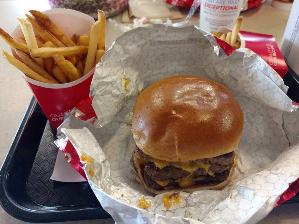 Wendys | restaurant | 28 Pearson Blvd, Gardner, MA 01440, USA | 9786303490 OR +1 978-630-3490