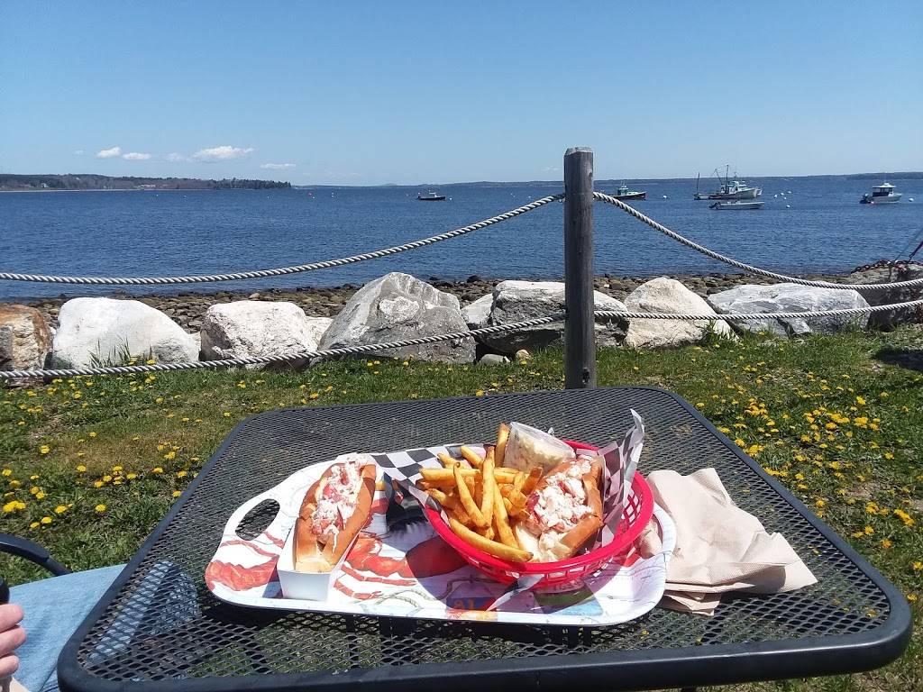 McLaughlins Lobster Shack | restaurant | 12 McKay Rd, Lincolnville, ME 04849, USA | 2077895205 OR +1 207-789-5205