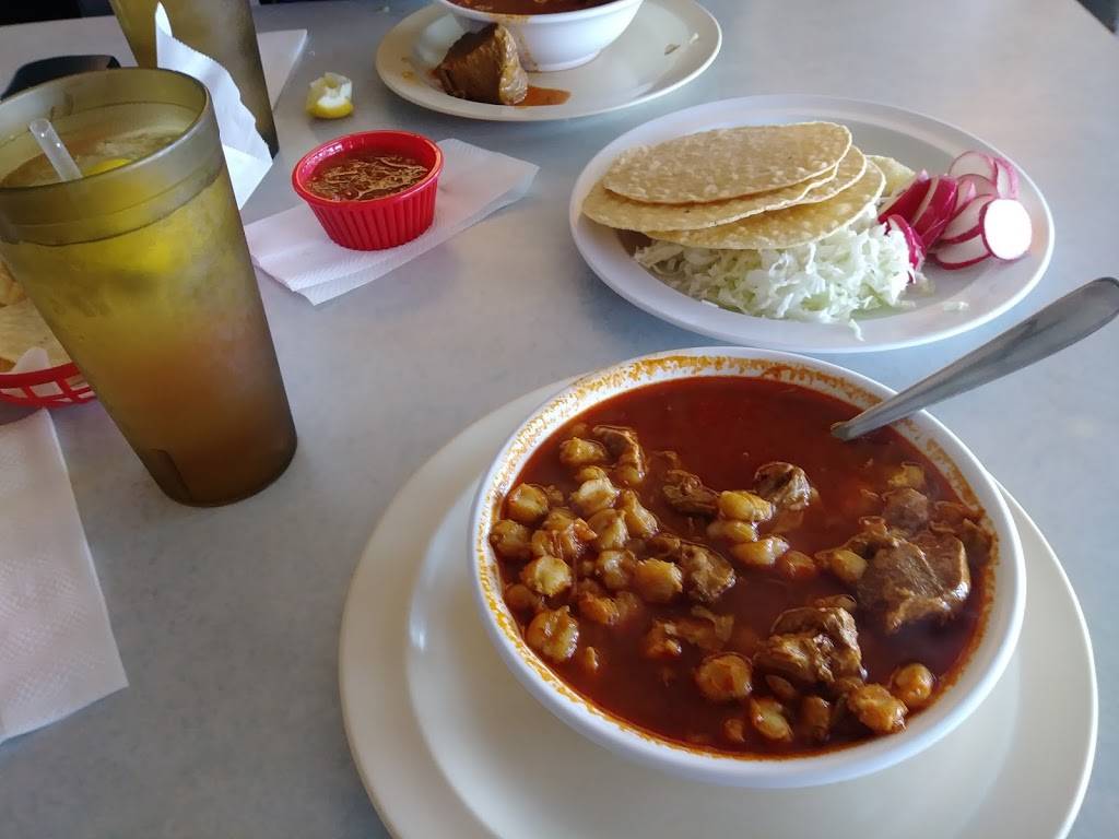 Taqueria Los Altos | restaurant | 205 Chester Ave, Bakersfield, CA 93301, USA | 6613277423 OR +1 661-327-7423