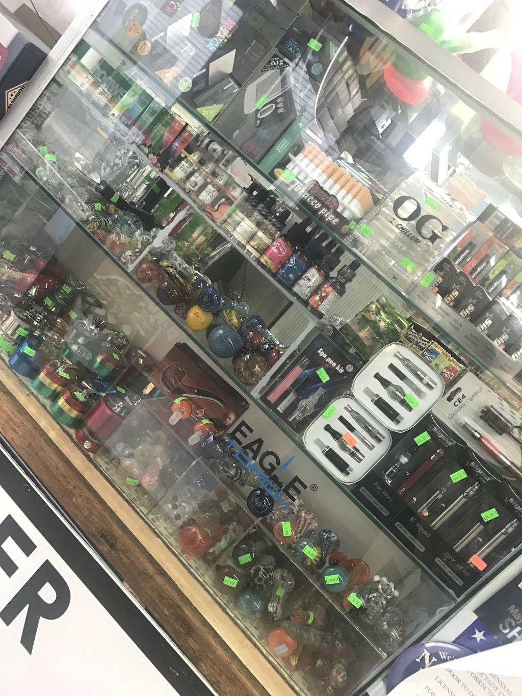 Menands 2020 Mart | restaurant | 703 N Pearl St, Menands, NY 12204, USA | 5188139881 OR +1 518-813-9881