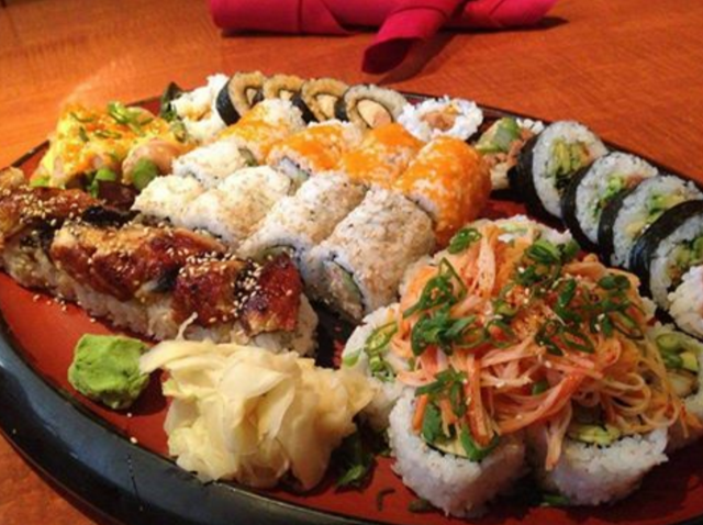 Sushi Neko Robata and Sushi Bar | restaurant | 4318 N Western Ave, Oklahoma City, OK 73118, USA | 4055288862 OR +1 405-528-8862