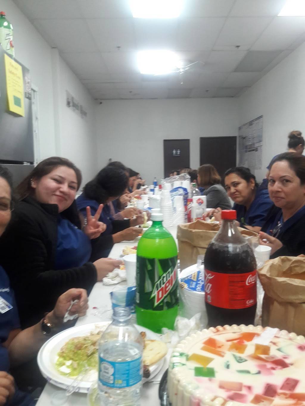 Emanuel #2 | restaurant | 8204 Van Nuys Blvd, Pacoima, CA 91331, USA | 8187822344 OR +1 818-782-2344