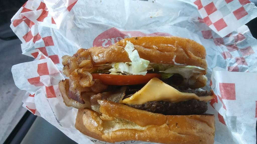 Checkers | restaurant | 1501 S French Ave, Sanford, FL 32771, USA | 4073303952 OR +1 407-330-3952