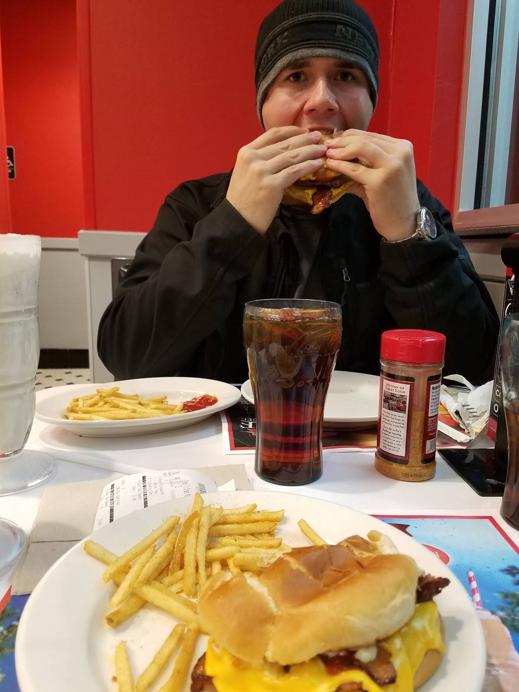 Steak n Shake | restaurant | 2819C Wilma Rudolph Blvd, Clarksville, TN 37040, USA | 9319067450 OR +1 931-906-7450