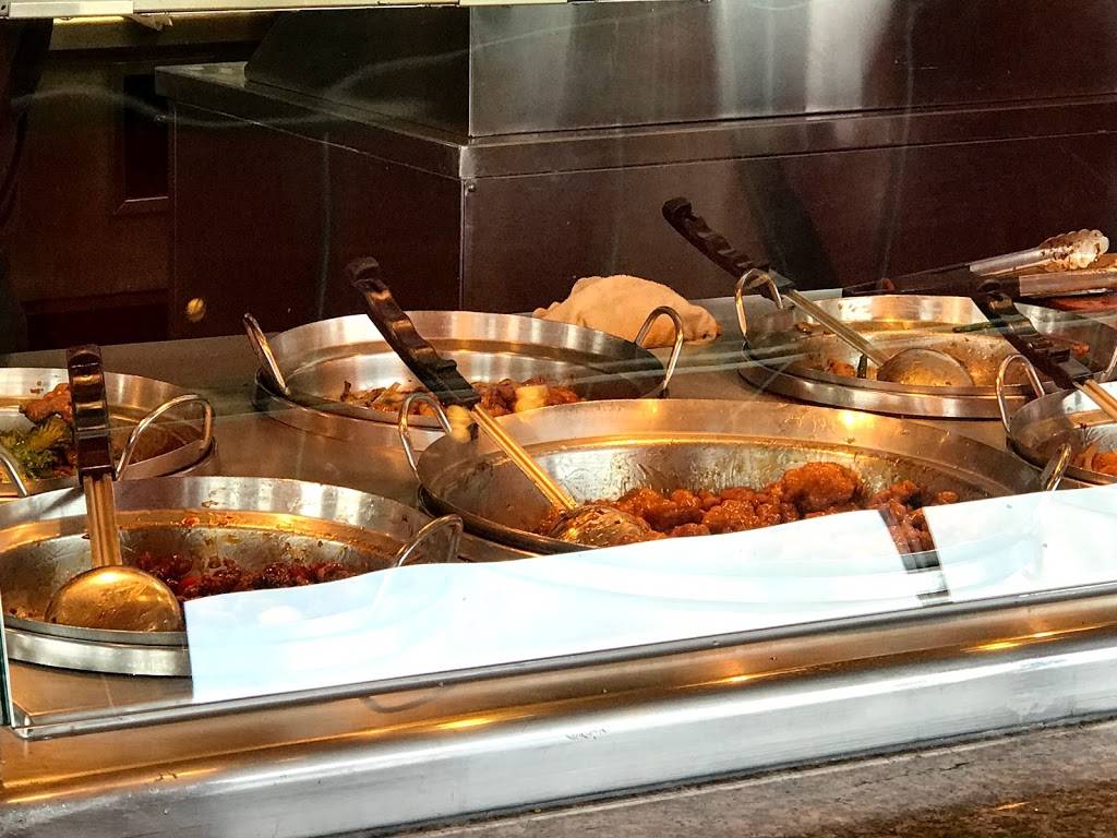 Panda Express | meal takeaway | 300 E Dundee Rd, Wheeling, IL 60090, USA | 8475200891 OR +1 847-520-0891