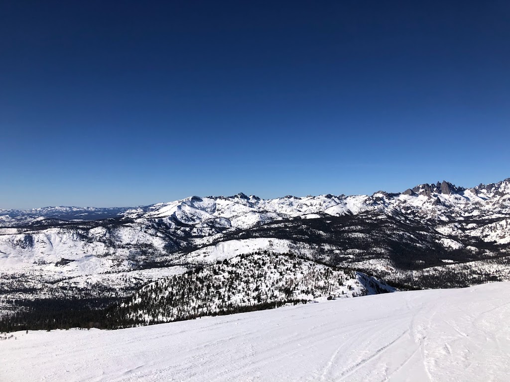 The Mill | restaurant | 9701 Minaret Rd #3000, Mammoth Lakes, CA 93546, USA | 7609340745 OR +1 760-934-0745