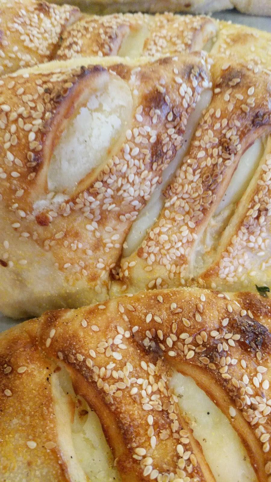 Slice N Spice | restaurant | 306 Saddle River Rd, Airmont, NY 10952, USA | 8454149050 OR +1 845-414-9050