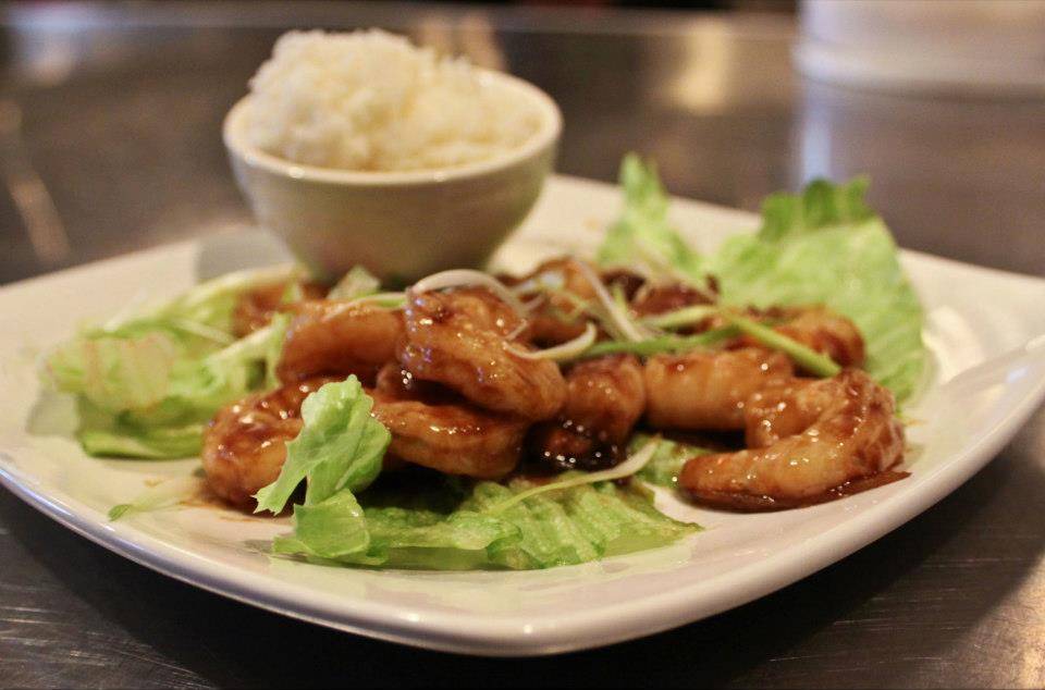 Joe Chans Bistro | restaurant | 2675 Henry St D, Muskegon, MI 49441, USA | 2317479021 OR +1 231-747-9021