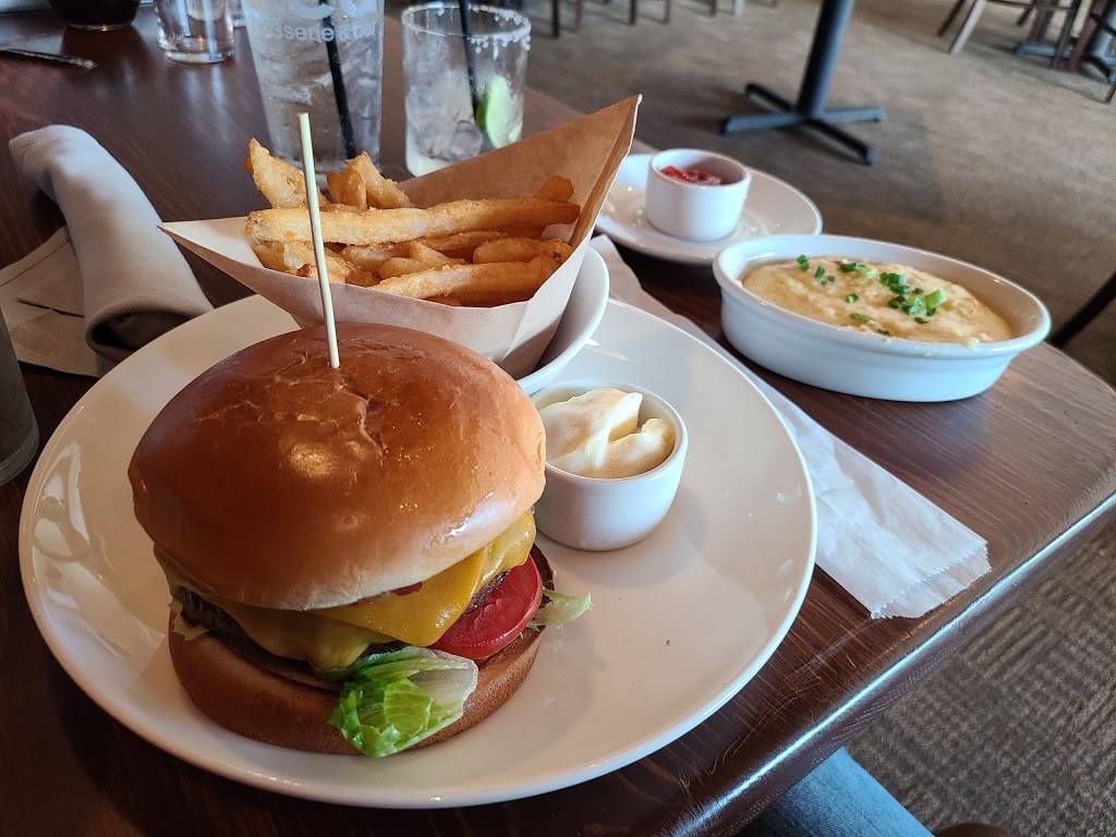 Zea Rotisserie & Bar | restaurant | 1000 Highland Colony Pkwy Suite 10,500, Ridgeland, MS 39157, USA | 6017901616 OR +1 601-790-1616