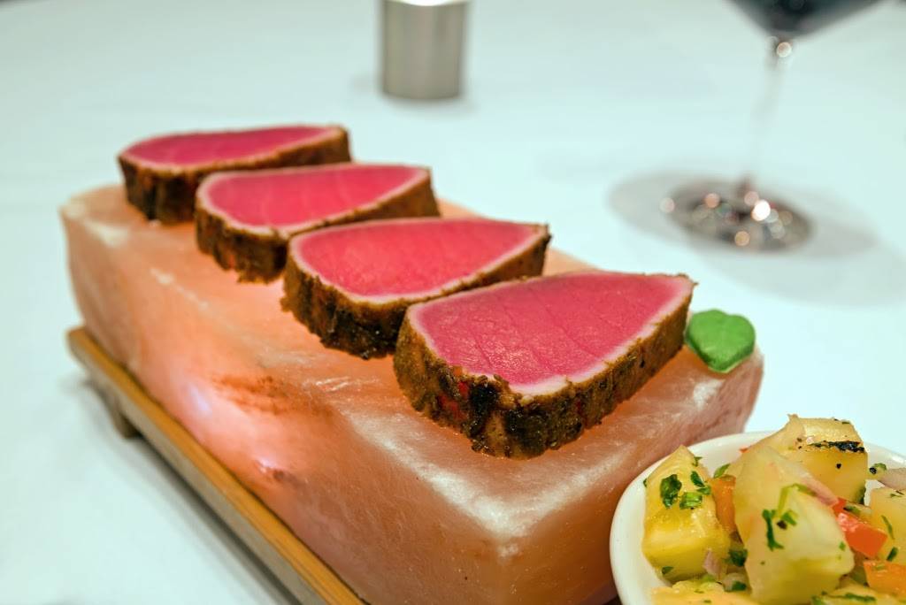 Level 2 Steakhouse | restaurant | 200 E Main St, Branson, MO 65616, USA | 4172433433 OR +1 417-243-3433