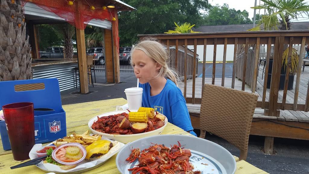 Broomes Inc | restaurant | 1801 Government St, Ocean Springs, MS 39564, USA | 2288758123 OR +1 228-875-8123