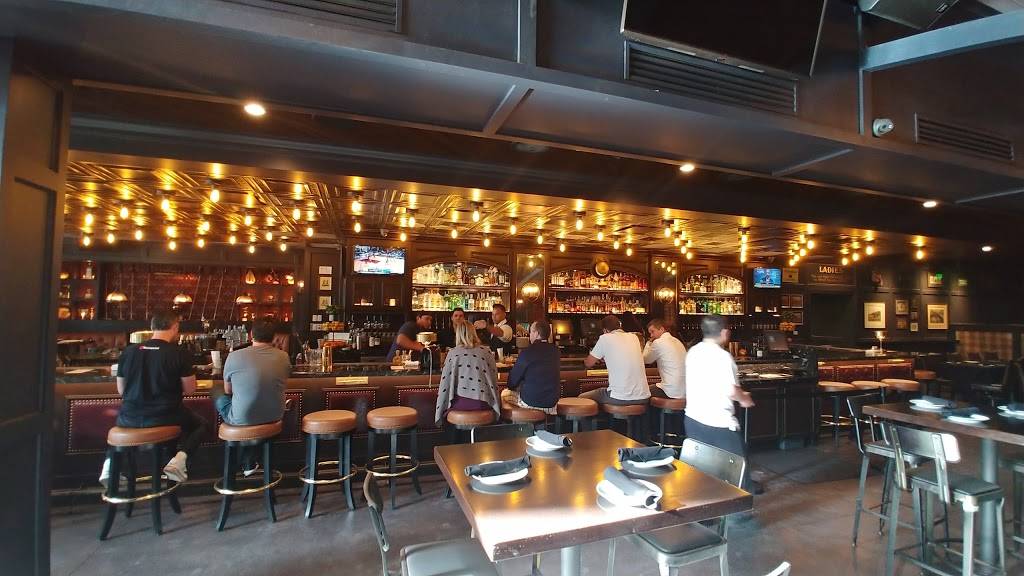 The Country Club | restaurant | 330 E 17th St, Costa Mesa, CA 92627, USA | 9492812582 OR +1 949-281-2582