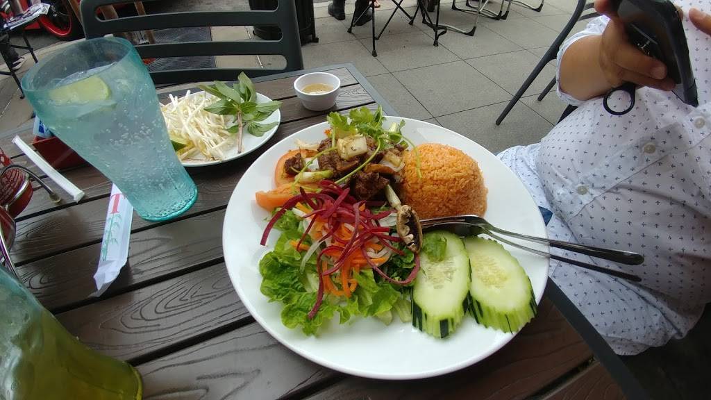 Pho Saigon Pearl | restaurant | 215 W Birch St #2, Brea, CA 92821, USA | 7147846666 OR +1 714-784-6666