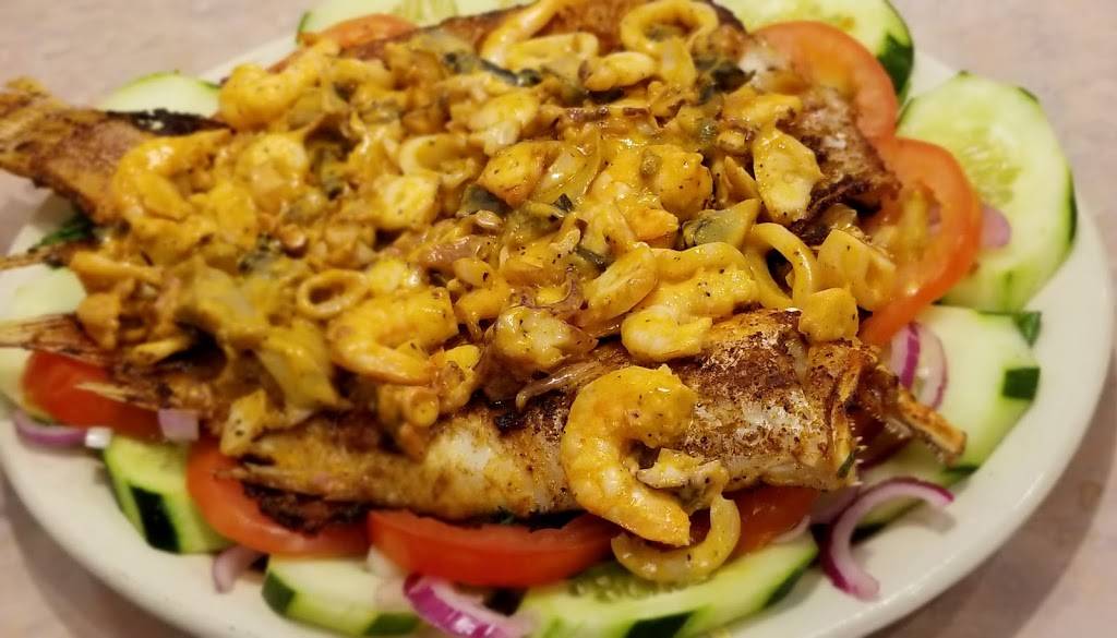 Mariscos Y Barbacoa La Bella | restaurant | 3275 E McDowell Rd, Phoenix, AZ 85008, USA | 6028123315 OR +1 602-812-3315