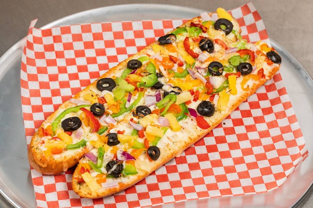 Pizza Hub | restaurant | 2965 Islington Ave #1, North York, ON M9L 2K8, Canada | 4167411991 OR +1 416-741-1991