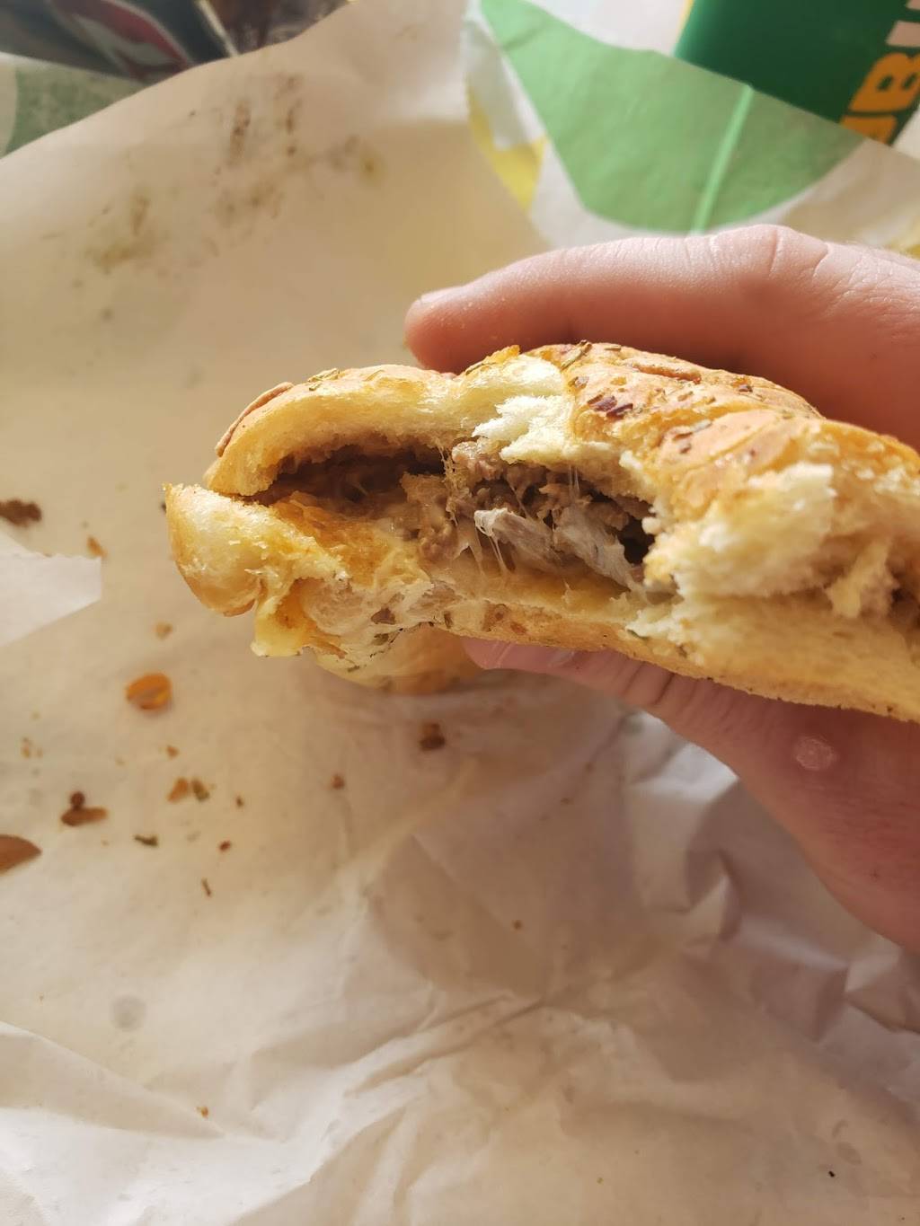 Subway Restaurants | restaurant | 1423 A Leestown Rd, Lexington, KY 40511, USA | 8592339592 OR +1 859-233-9592