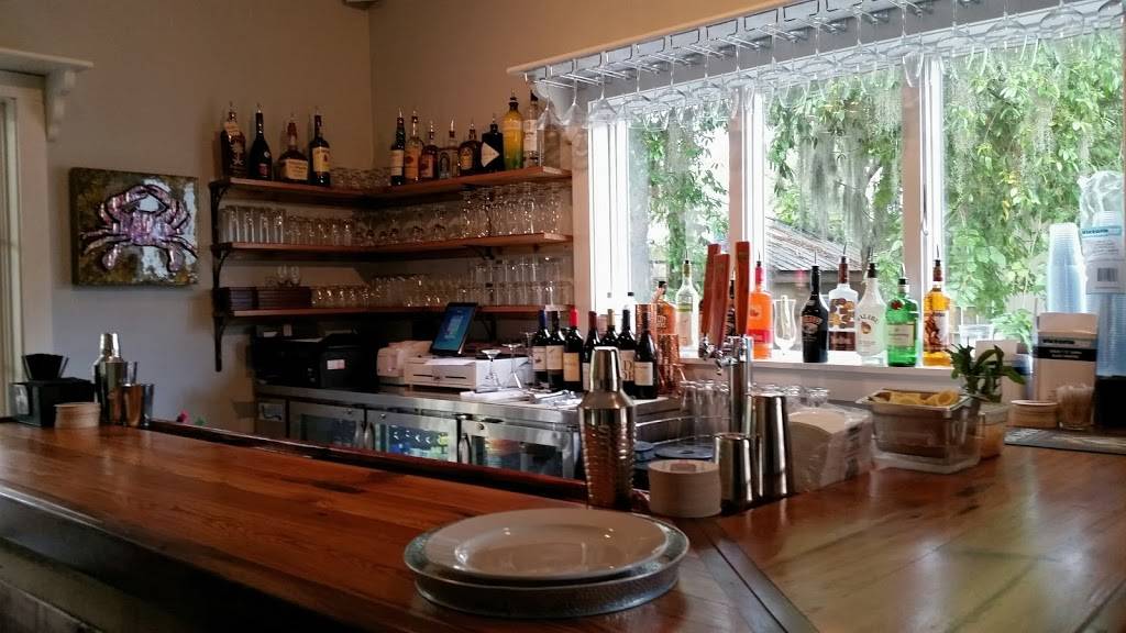 Madisons | restaurant | 925 10th St, Port Royal, SC 29935, USA | 8435243663 OR +1 843-524-3663