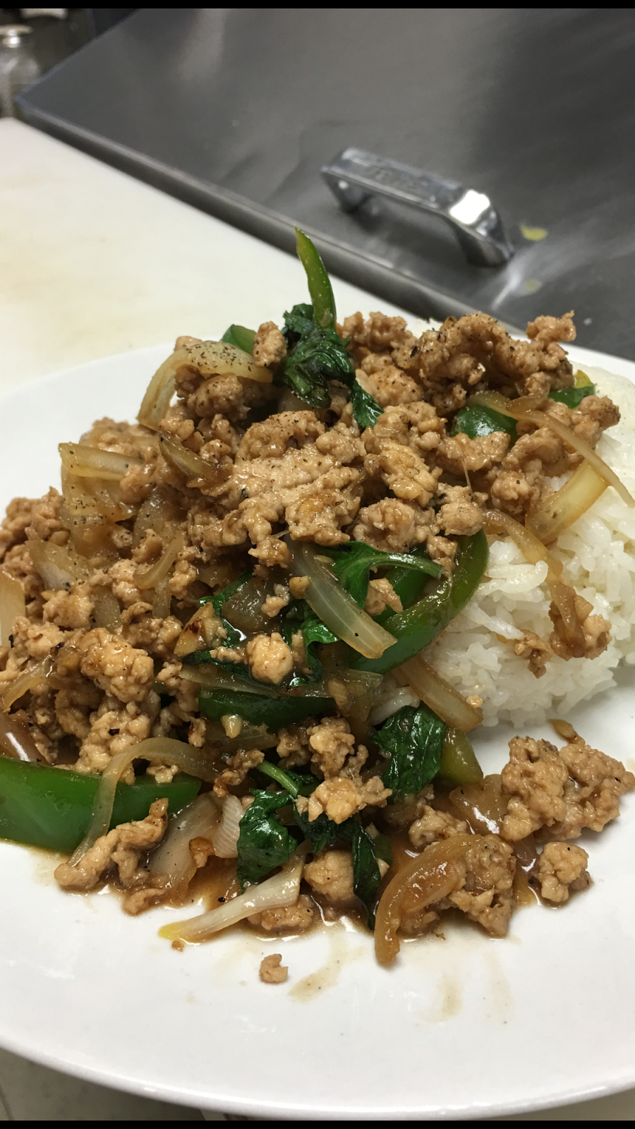 Siam Thai | restaurant | 453 Lincoln Ave, Charleston, IL 61920, USA | 2173450313 OR +1 217-345-0313