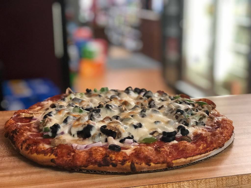 Fatso’s Pizza | restaurant | 13506 Beadle Lake Rd, Battle Creek, MI 49014, USA | 2699623204 OR +1 269-962-3204