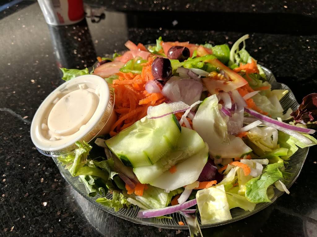 Antonias Pizzeria | restaurant | 193 Lower Main St, Freeport, ME 04032, USA | 2078656863 OR +1 207-865-6863