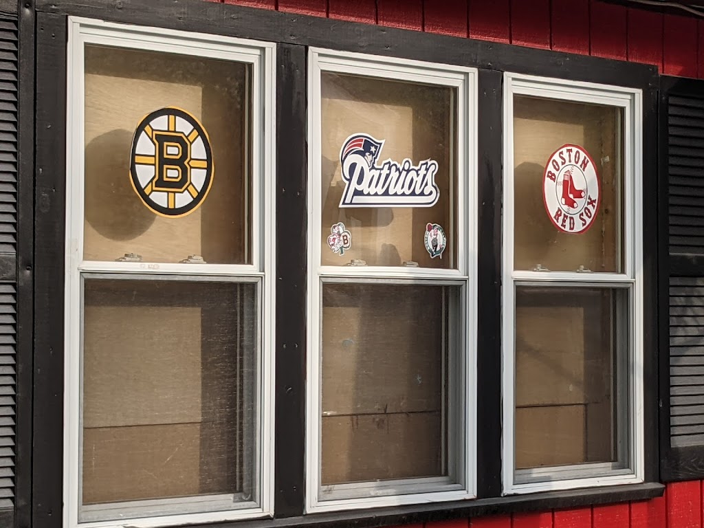 Gabby’s Roadhouse BBQ | restaurant | 1124 Roosevelt Trail, Naples, ME 04055, USA | 2076939075 OR +1 207-693-9075