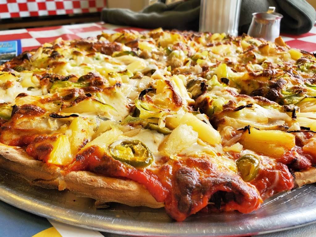 Annies Pizza Station | restaurant | 44568 WA-20, Concrete, WA 98237, USA | 3608537227 OR +1 360-853-7227