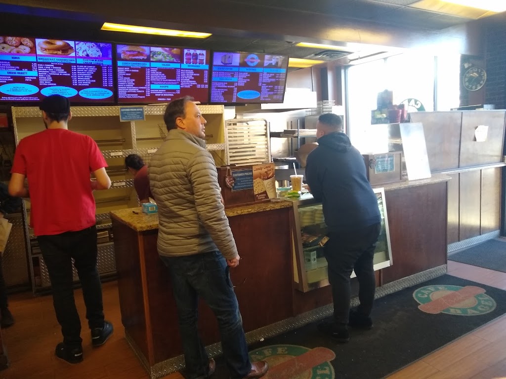 Cafe Fresh Bagel | cafe | 896 Highland Ave, Needham, MA 02494, USA | 7814447444 OR +1 781-444-7444