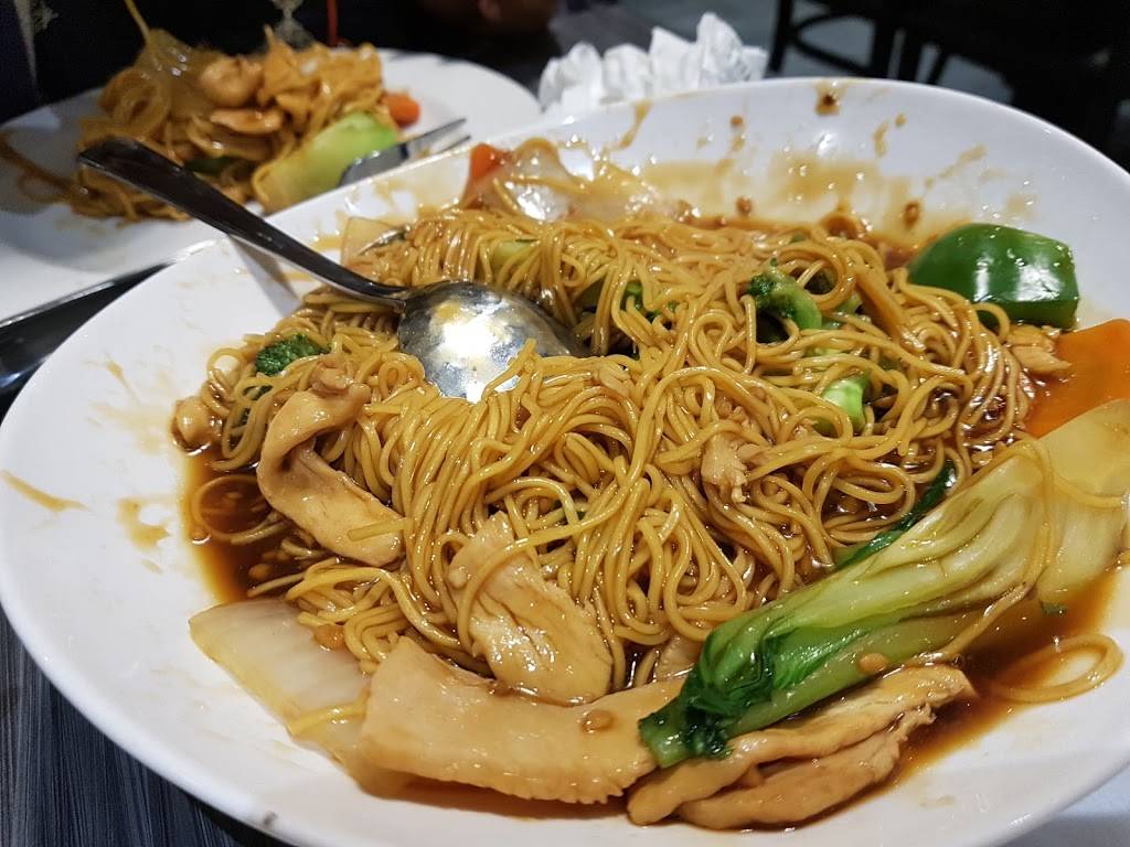 China Palace | restaurant | 10061 McLaughlin Rd, Brampton, ON L7A 2X5, Canada | 9059708818 OR +1 905-970-8818