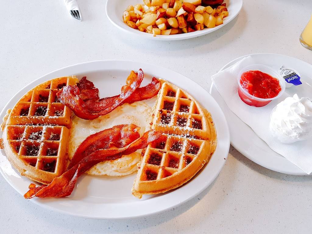 Mercury Diner | restaurant | 165 Wellington St E, Aurora, ON L4G 1J4, Canada | 9057131600 OR +1 905-713-1600