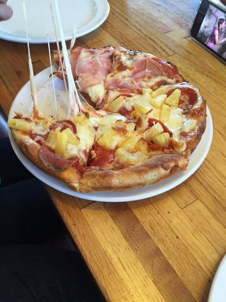 Nicks Pizza II | restaurant | 21510 Bear Valley Rd Unit L1-1, Apple Valley, CA 92308, USA | 7602403532 OR +1 760-240-3532