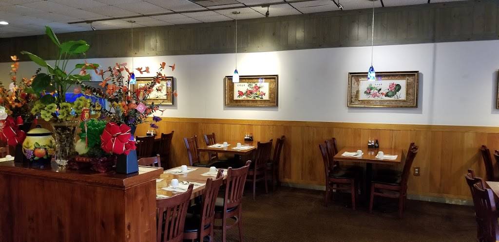 Tung Hsing House | restaurant | 65 Old Stage Rd, East Brunswick, NJ 08816, USA | 7322518076 OR +1 732-251-8076